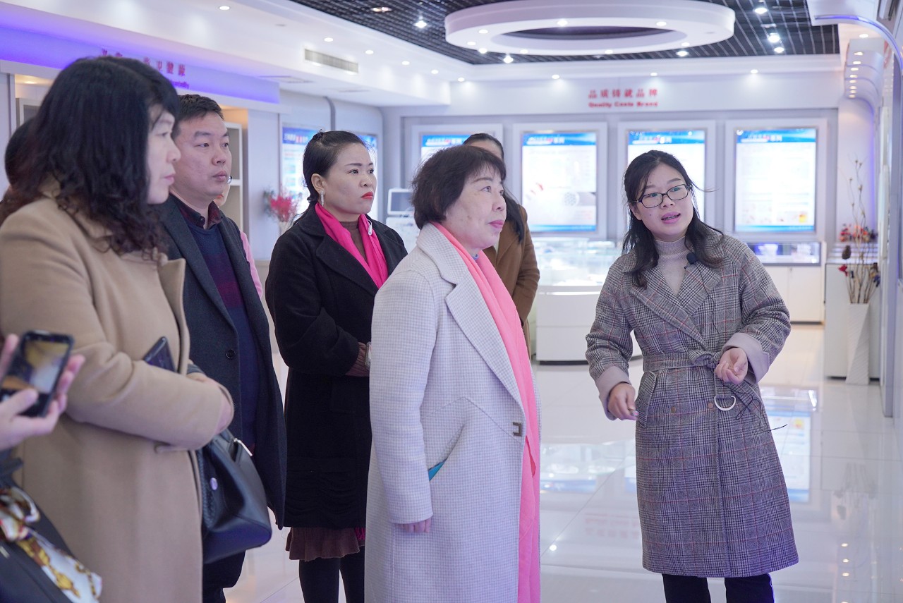 6t����(6TSPORTS)�����Źɷݹ�˾