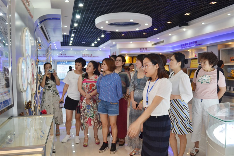 6t����(6TSPORTS)�����Źɷݹ�˾