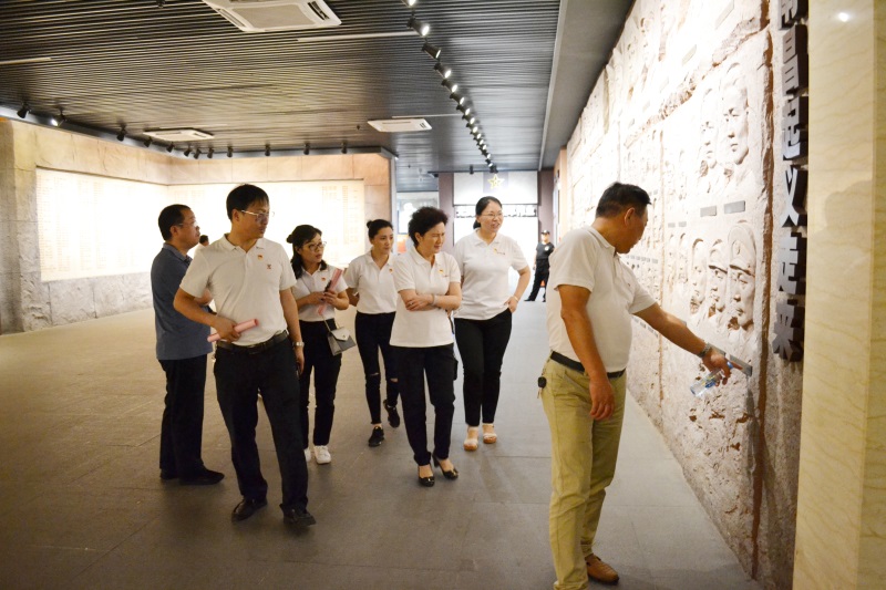 6t����(6TSPORTS)�����Źɷݹ�˾